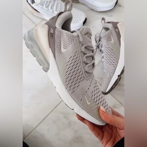 Nike 270 Air Max